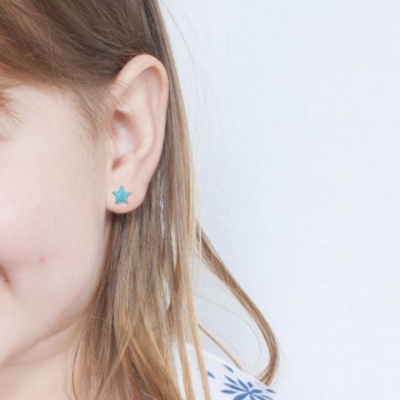 Pendientes de plata infantil forma de estrella con esmalte azul