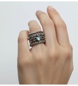 Anell ample per dona TopSilver de plata amb pedra calcedònia