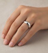 Alianza de boda de plata unisex de media caña clásica de 5 mm