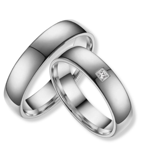 Anillo alianza de mujer en titanio con circonita incrustada, acabado pulido y diseño minimalista elegante