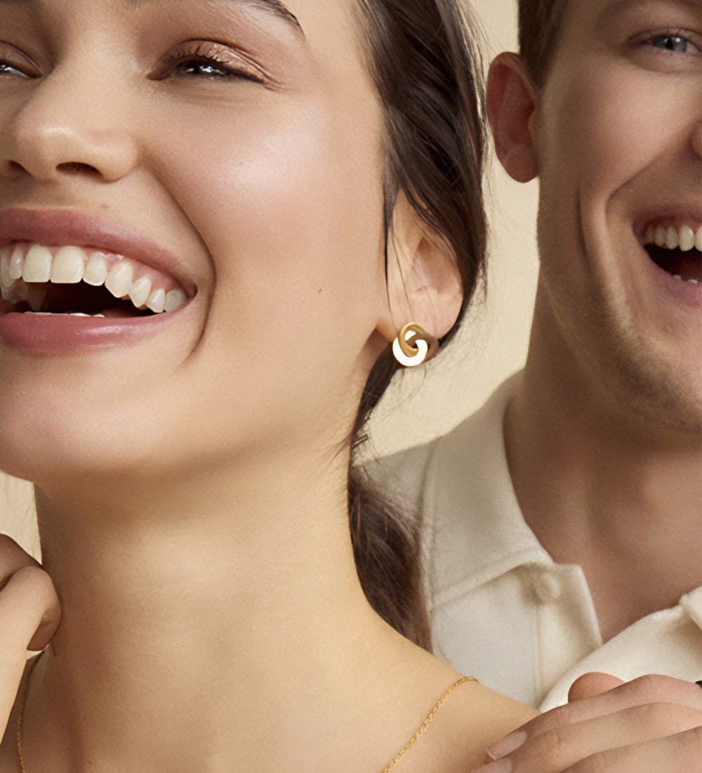 Pendientes Viceroy de mujer con círculos entrelazados en acero bicolor, diseño moderno y elegante