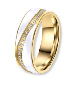 Anillo de alianza en acero dorado 14k con esmalte blanco y zirconitas brillantes