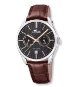 Reloj Lotus multifunción para hombre con esfera negra texturizada, caja de acero y correa de piel marrón elegante.
